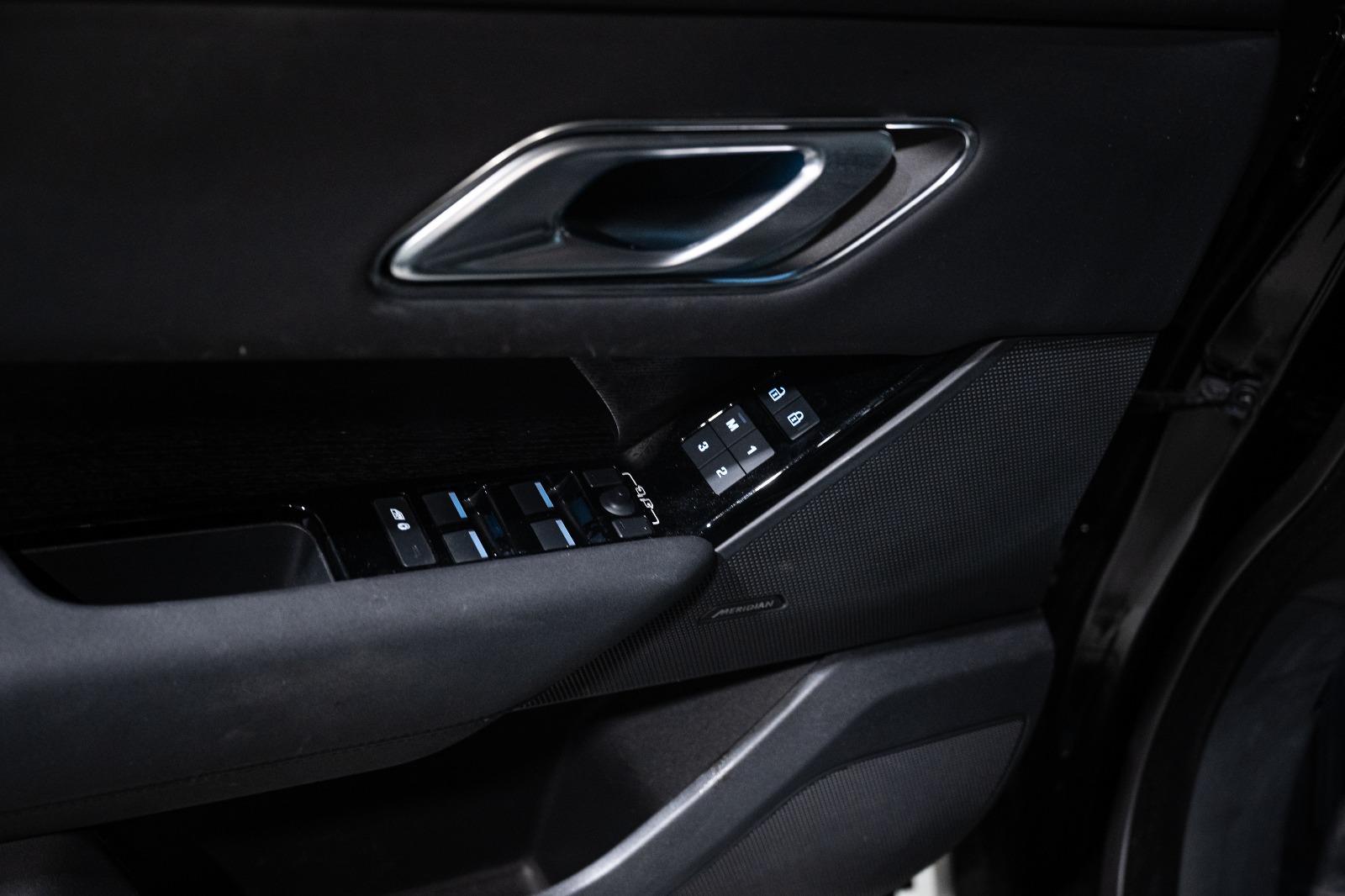 Range Rover Velar 2021