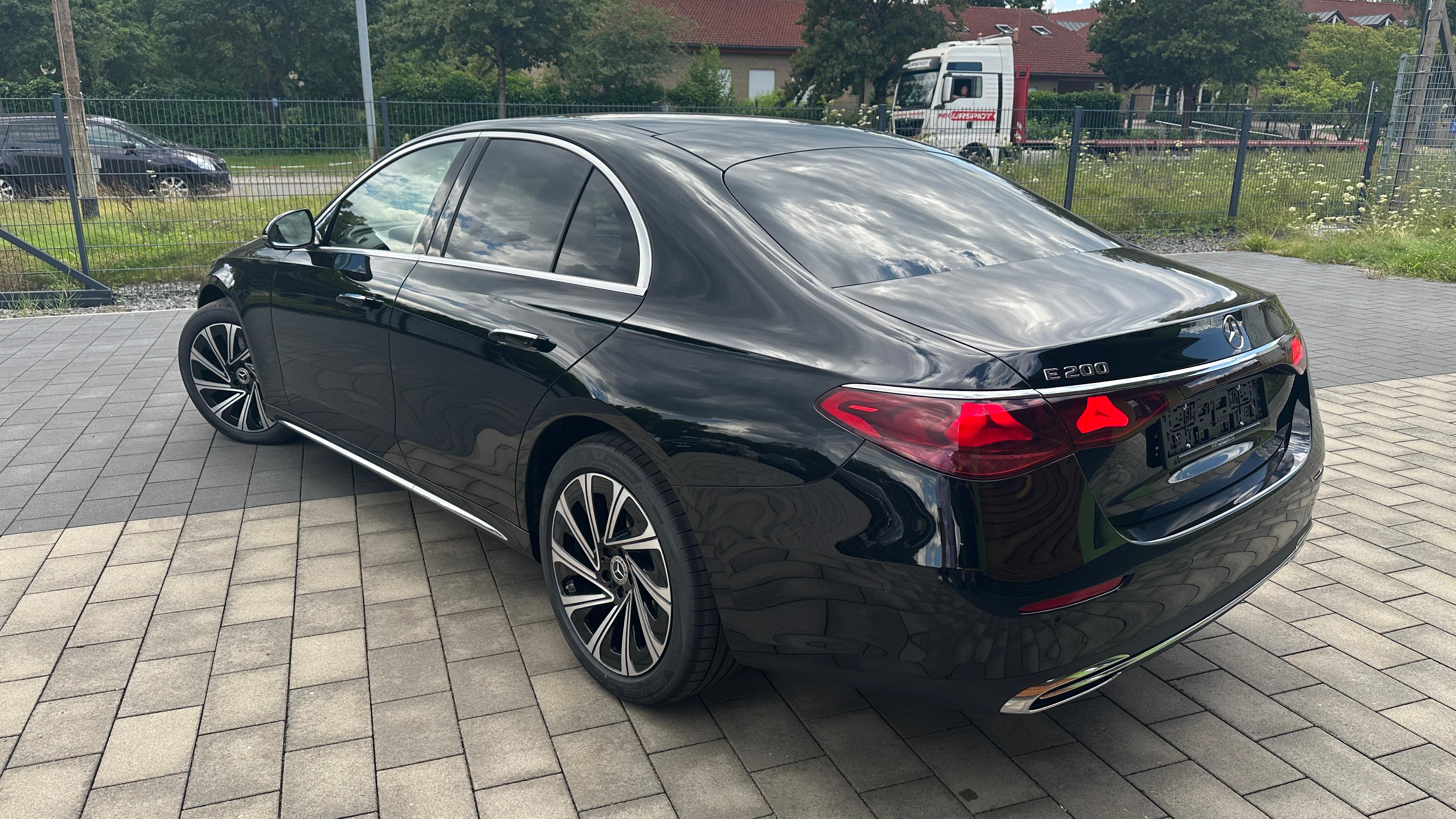 Mercedes E200 Premium Plus 2026