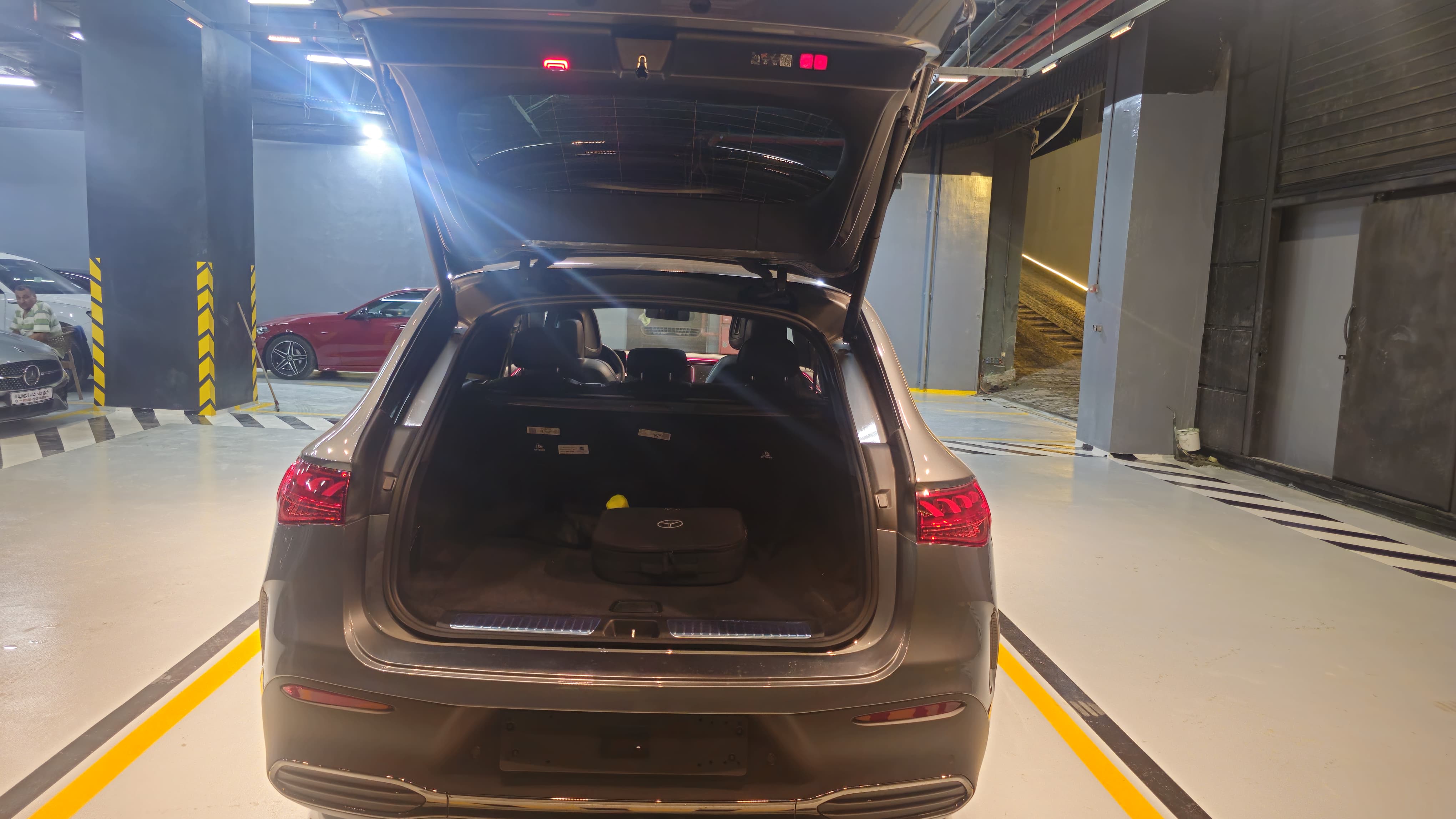 Mercedes EQE 300 2025